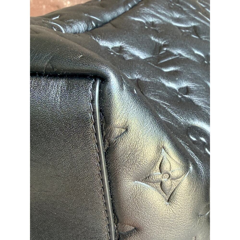 Louis Vuitton Coussin Hobo Monogram Embossed Lambskin MM Black 28169 - Picture 7 of 16